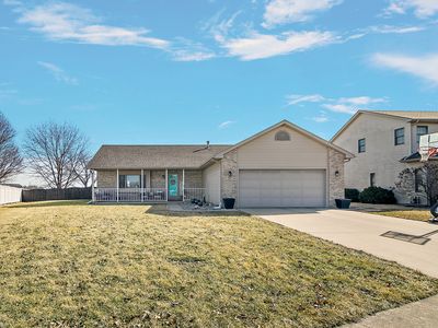 103 Old Farm Mid Ct, Bradley, IL, 60915