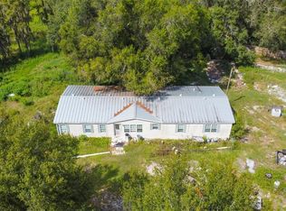 17605 Hickory Tree Ct, Lutz, FL 33558