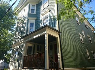 195 Cypress St #1, Brookline, MA 02445