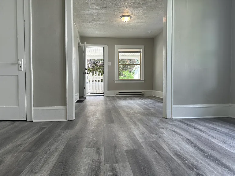 2311 19th St SW #1 — Photo 9