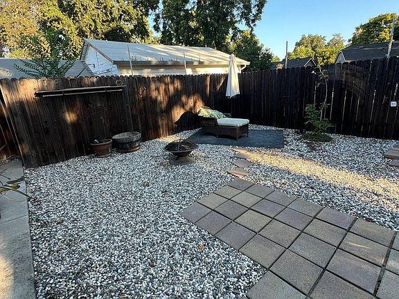 4th image of 1506 Hobson Ave #1506