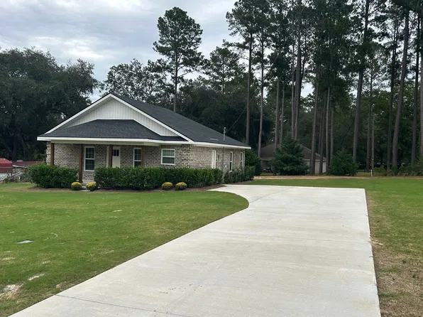(undisclosed Address), Claxton, GA 30417