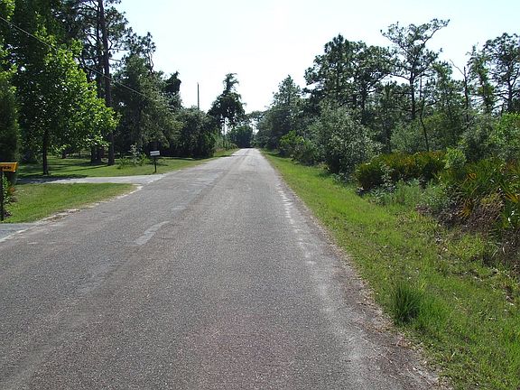 looking west on Appian