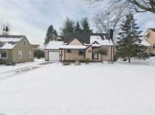 88 Helena Dr, Struthers, OH 44471