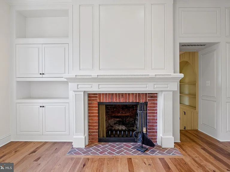 16131 Old York Rd — Photo 66