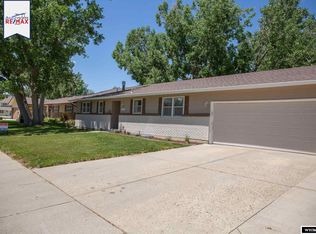 2220 W 41st St, Casper, WY 82604