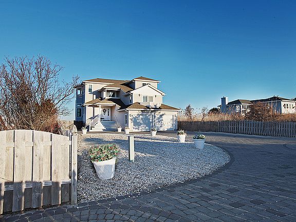 5th image of 121 Osborn Ave