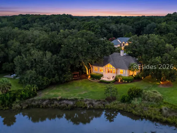 11 Outpost Ln, Hilton Head Island, SC 29928
