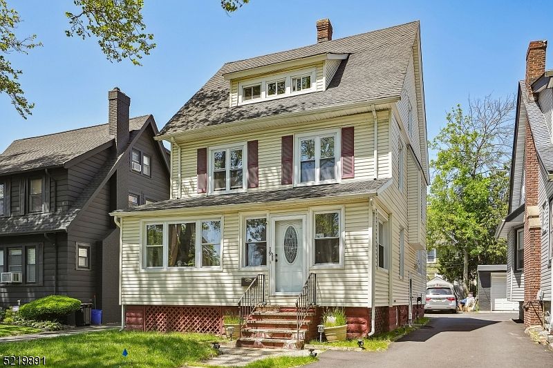 1st image of 19 Whittier St