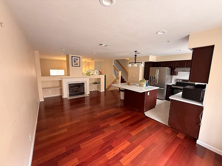 4687 Mangrove Dr — Photo 10