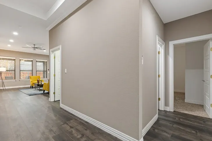 401 SW 14th St — Photo 15