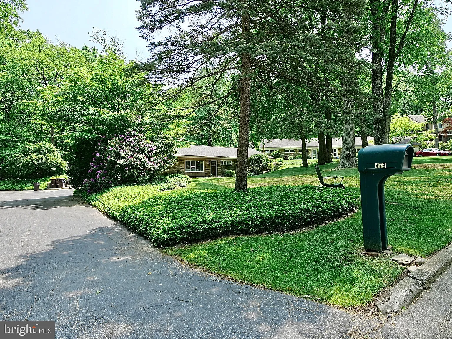 478 Sharon Dr photo 1