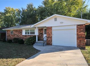 1713 Sisco Ave, Springdale, AR 72762