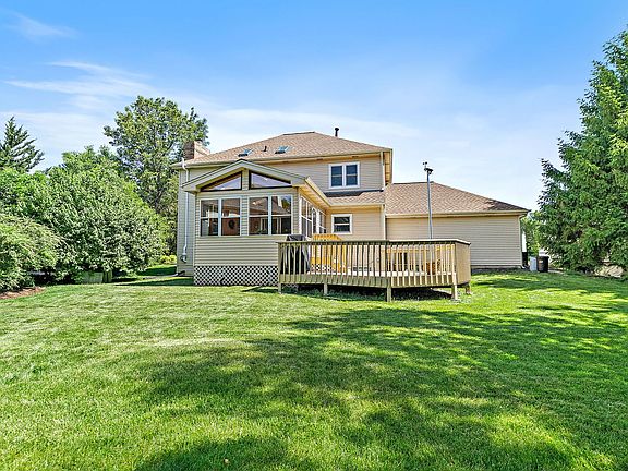 2nd image of 2433 Smalley Ct