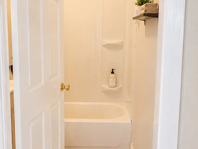 2 N Main St #204 — Photo 2