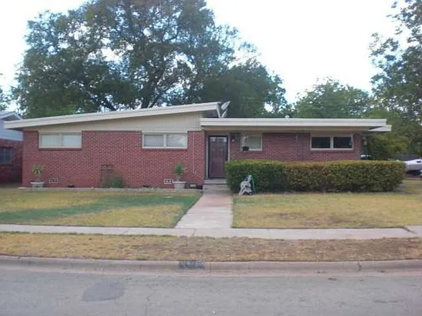 4500 McCrory Ave, Wichita Falls, TX 76308