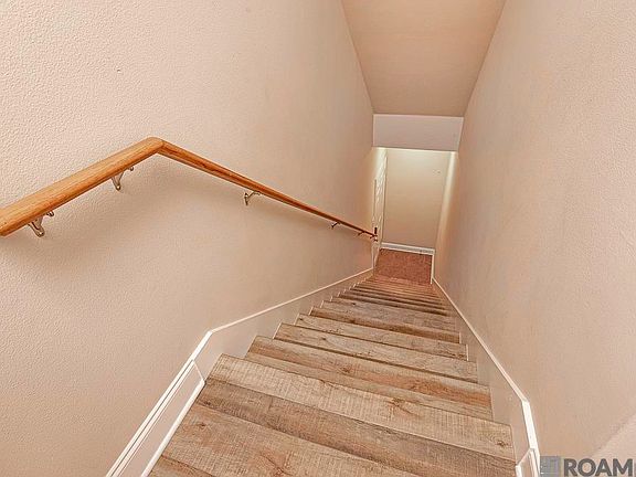 3rd image of 900 Dean Lee Dr APT 405