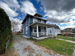 220 Davisson St, Bridgeport, WV 26330