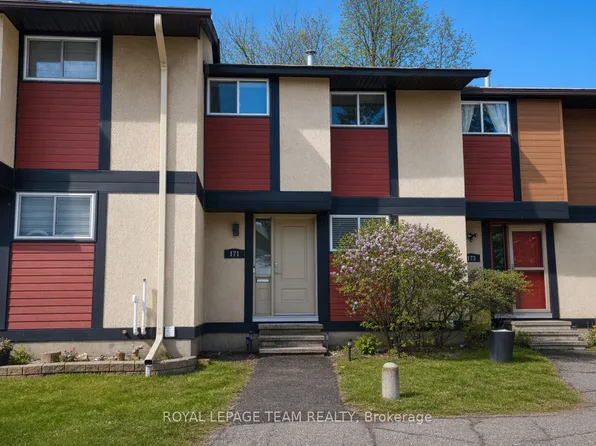 171 McClintock Way, Ottawa, ON K2L 2A5