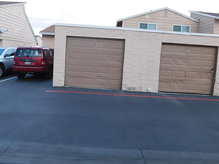 5228 Greene Ln — Photo 18