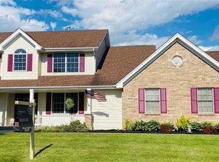 696 Castle Wynd Dr, Loves Park, IL