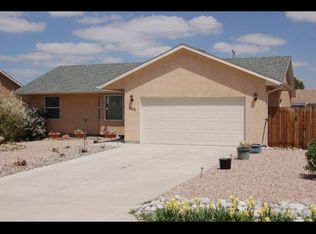 742 S Blakeland Dr, Pueblo West, CO 81007