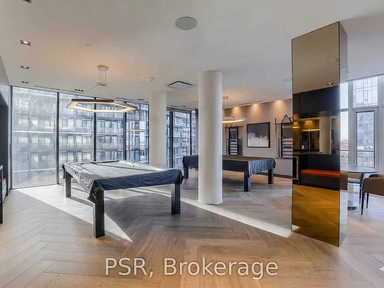 330 Richmond St W #820 — Photo 28
