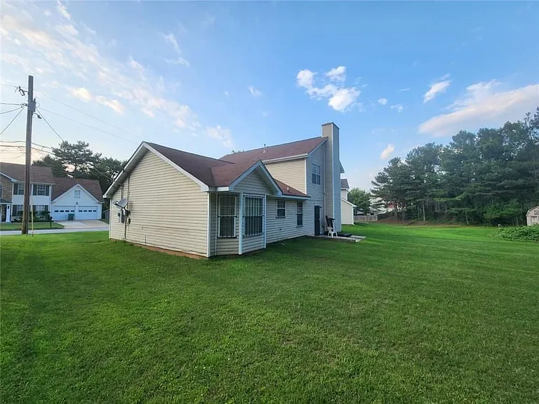 5477 Wellborn Creek Dr — Photo 3