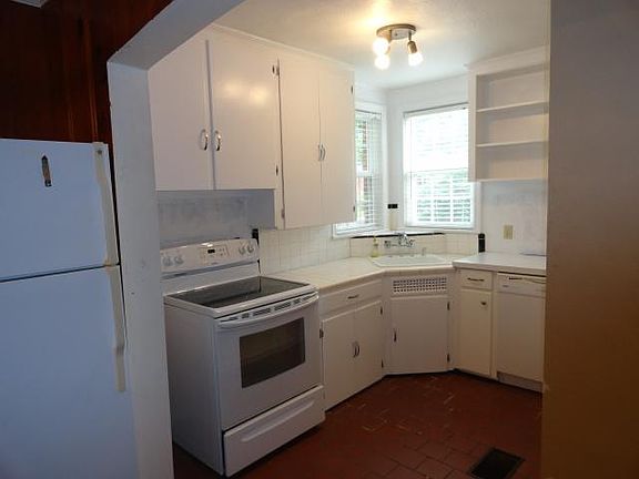 4th image of 117 Oak Forest Dr