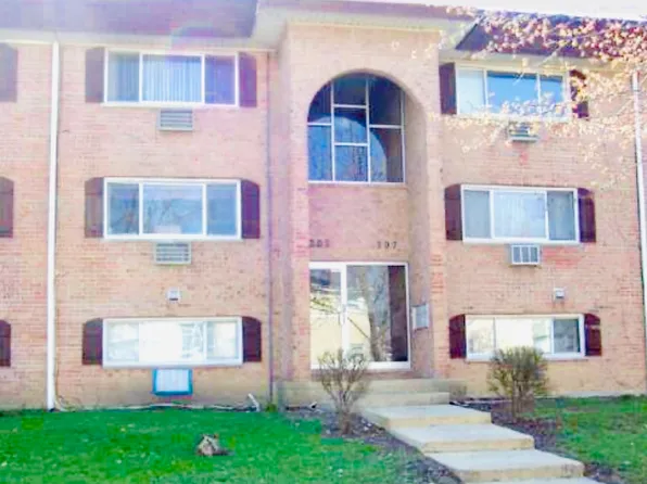 307 W Dale Dr APT 3B, Addison, IL 60101