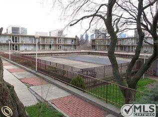 1939 Orleans St, Detroit, MI 48207