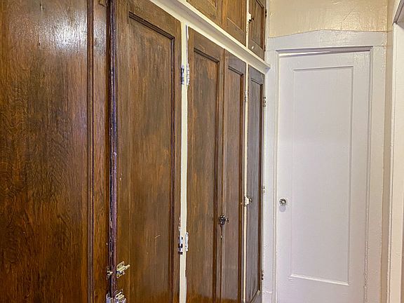 3rd image of 6647 N Newgard Ave APT 2E