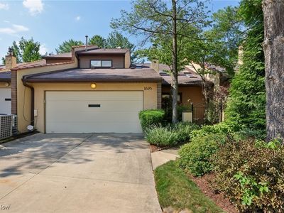1695 Brookwood Dr, Akron, OH, 44313
