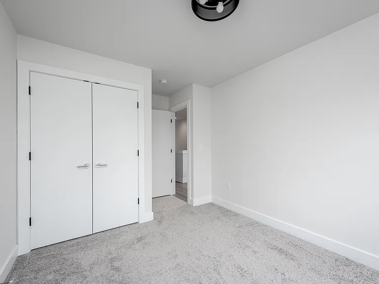 1020 E Rich St — Photo 16