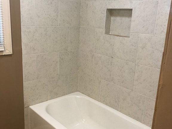2nd image of 3520 Archer Dr SW