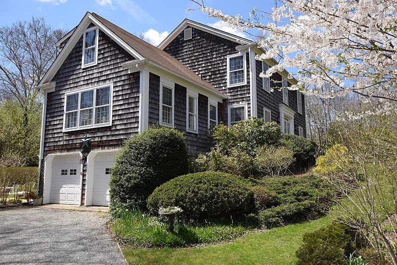 1st image of 6 Trout Ponds Ct