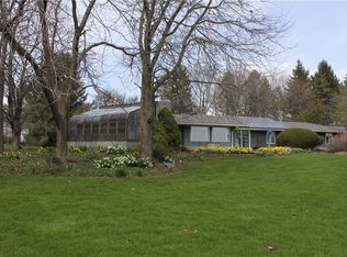 834 Hastings Rd, Geneva, NY 14456