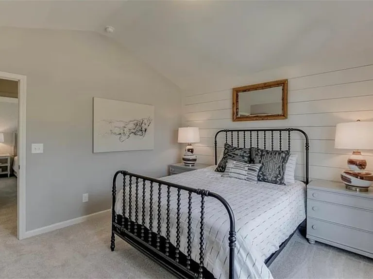 5453 Trillium Way — Photo 14
