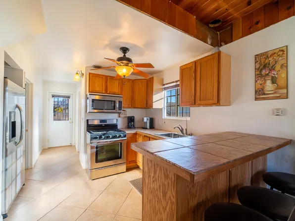 2199 1st Ln, Big Bear City, CA 92314