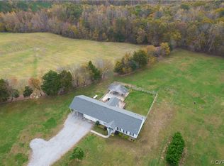 2351 Hungarytown Rd, Blackstone, VA 23824