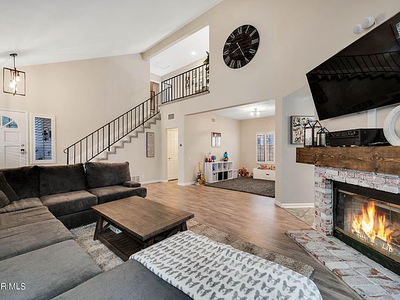 4th image of 11988 Rivergrove Ct