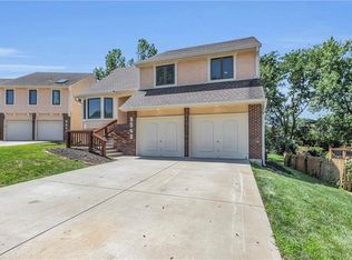 8540 Westgate Dr, Lenexa, KS 66215