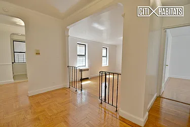 3245 Perry Avenue #3C image 1 of 5
