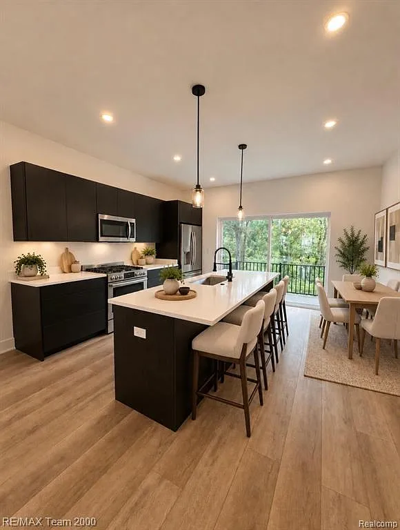 2 bed, 2.5 bath, 1492 sqft, $2,300 — Photo 3