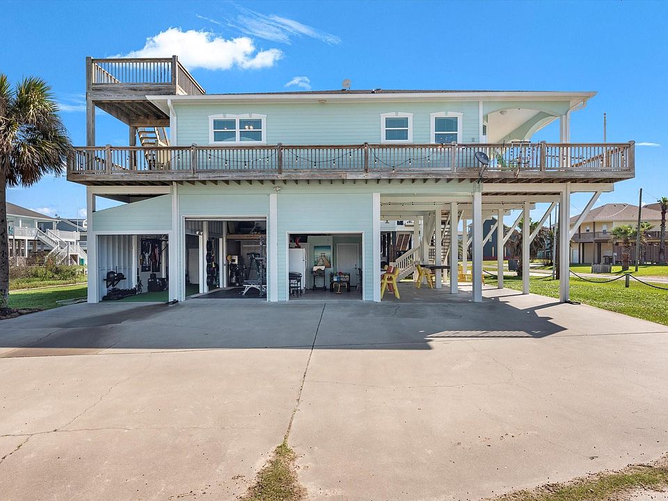 1st image of 2901 Lakeside Dr