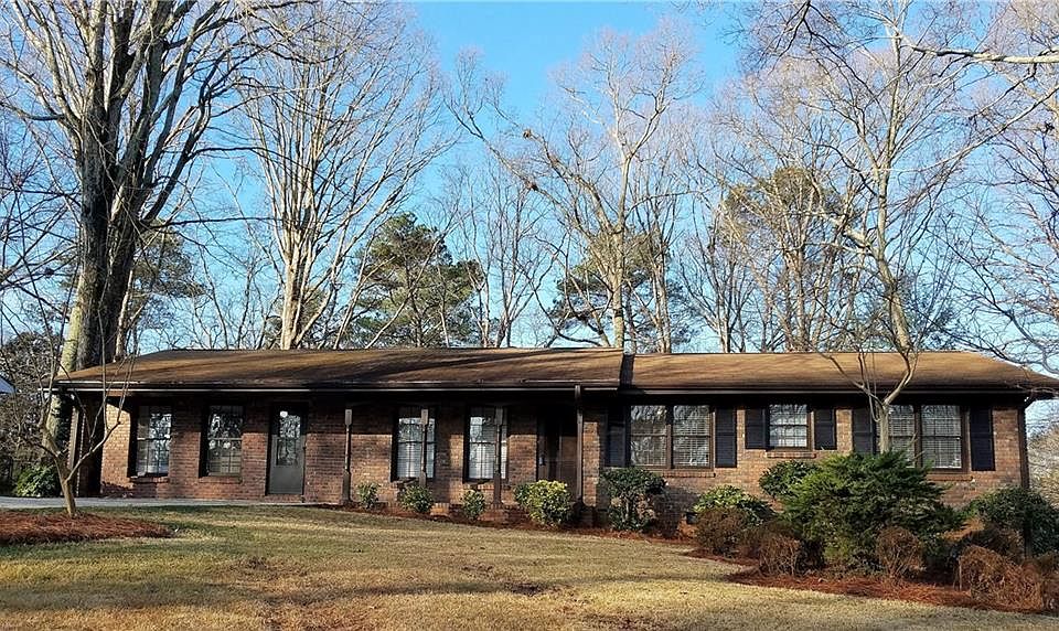 1st image of 3110 Oakton Way SW