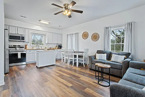 343 Henderson Ave #ID1473617P Photo 1