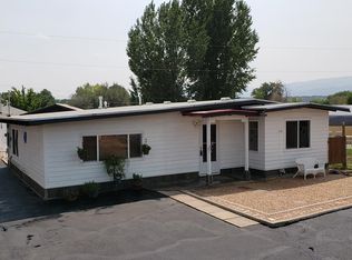 1526 Chestnut St, Canon City, CO 81212