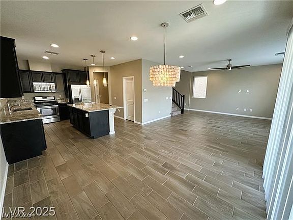 4th image of 9616 Arbor Rose Ct