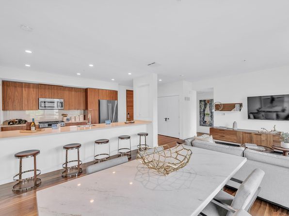 21040 Pacific City Cir #5216